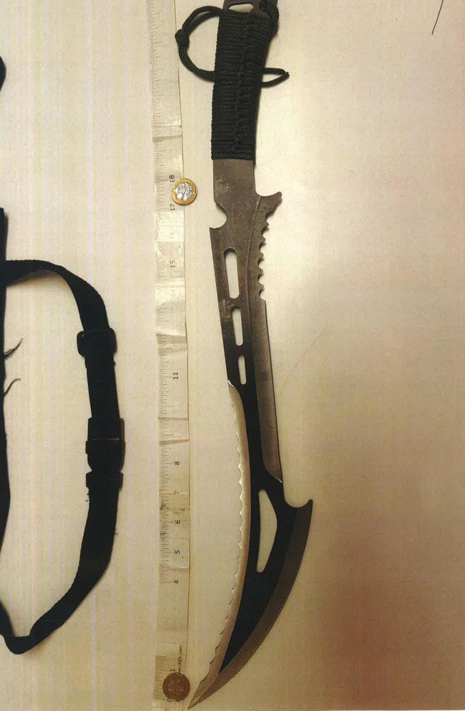 metpoliceuk's tweet photo. Man jailed for five years for knife and drugs offences in #NW1 #Camden Ryan Manzeke had featured in a music video glorifying violence, which had been posted online three days before his arrest https://t.co/FKI6WLjmvS https://t.co/mcCMRGxGR0