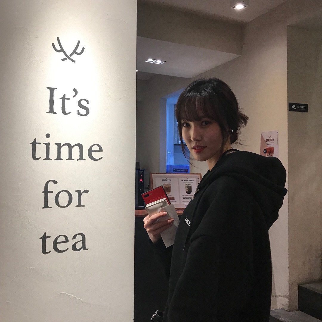 YujuBrasil's tweet photo. [#INSTAGRAM] Atualização da #YUJU no Instagram do #GFRIEND

"Olá Buddy~ sou eu❤️"

▶️ https://t.co/ys97ycw2wI https://t.co/hn4pOTlyEv