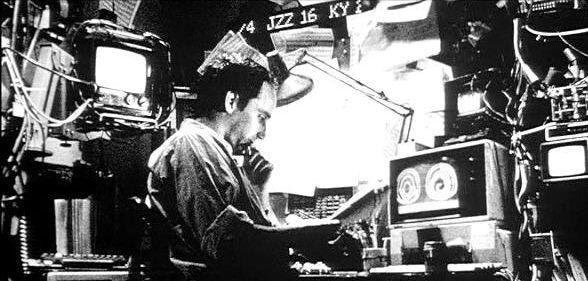 For #piday I recommend you watch the film Pi (1998).
Anyone who likes #math #cryptography #statistics #data #patterns and #cracking, along with a psycho twist of life lessons, will love it. 

The film also has an amazing soundtrack