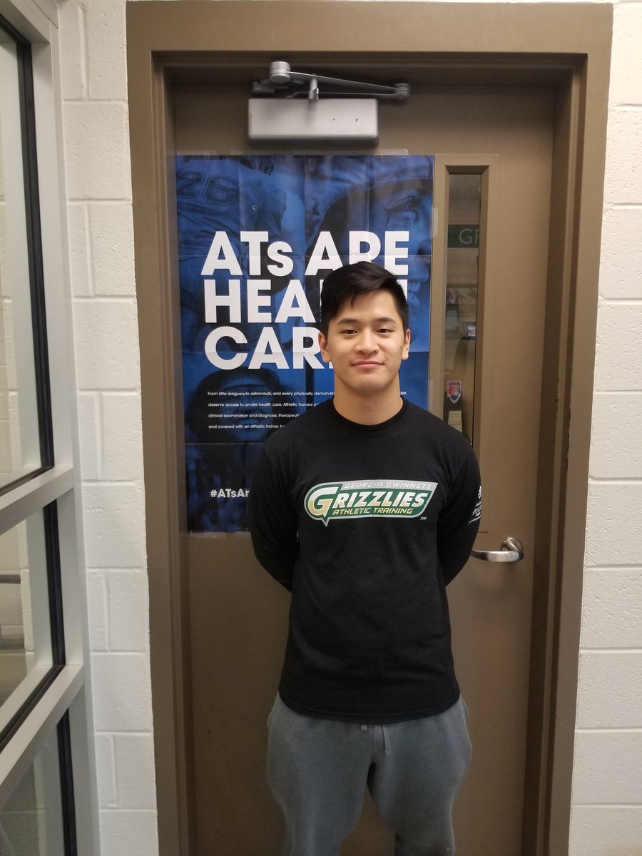 GGC_StrengthATC's tweet photo. Next up we have our final 2 interns from @GeorgiaGwinnett. Meet Asis and Peter. Thanks for all your help with keeping our Student-Athletes on the field! #NATM2019 https://t.co/UNadWZPpI8