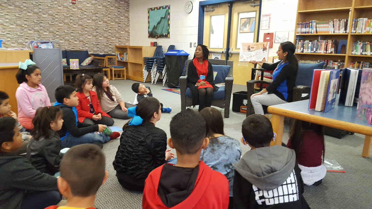 Bilingual story time brought to us by Richland library. #richlandlibrary #bceesol