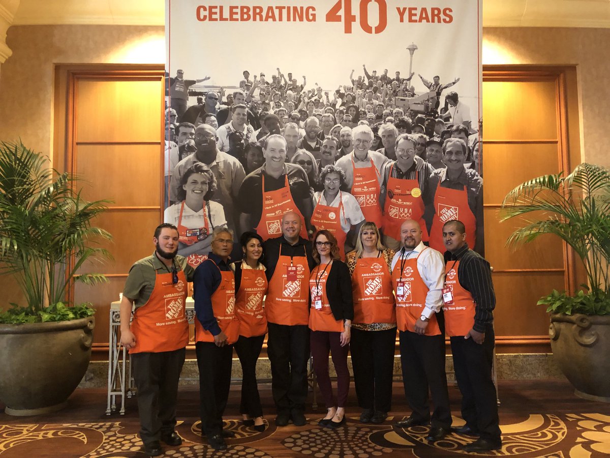 Team 3316 at the 2019 SMM meeting!  Great job!