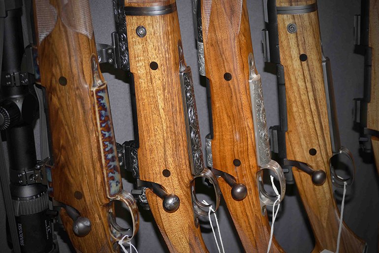 HuntingMag's tweet photo. Most Beautiful & Extravagant Guns in the World - https://t.co/Qiylohxbdh #finearms #guns https://t.co/nWf8lQ8qV4