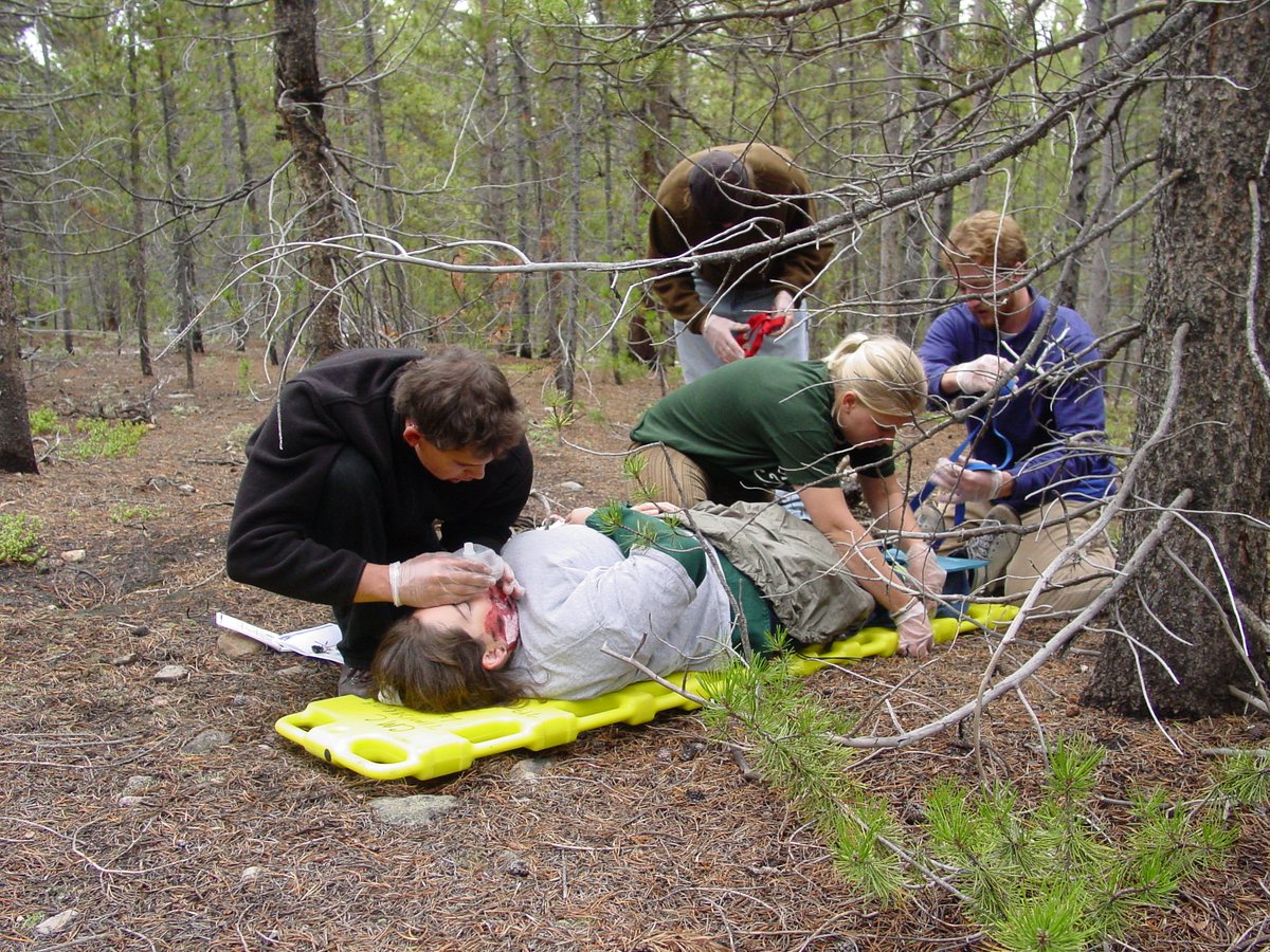 Ready to take your #EMS skills to the #backcountry? Check out our #Wilderness #EMT Upgrade course and be prepared to face any challenge, anywhere. ow.ly/fke950n9tcn