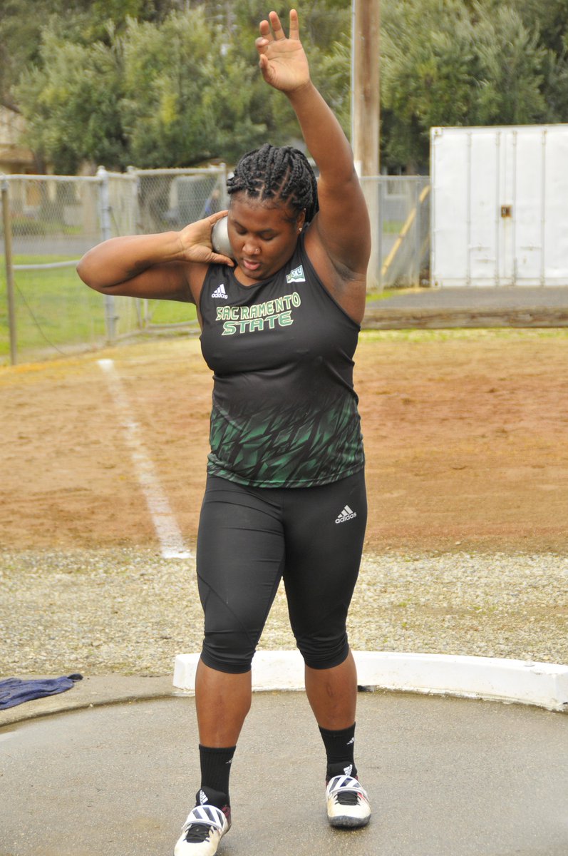 SacStTrack's tweet photo. 2019 BIG SKY PRESEASON POLL!!!
The Lady Hornets were voted into 1st place!
According to the Big Sky Preseason Poll, the women's program tied NAU as Conference favorites with 113 points. #BigSkyTF #StingersUp https://t.co/OuvMwu0fkU