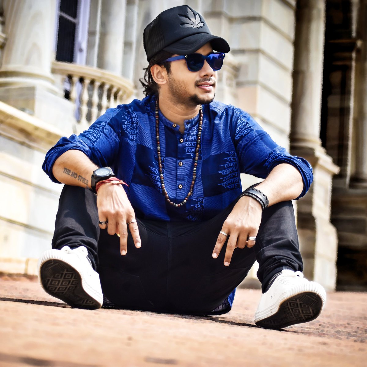 Luckydutta17's tweet photo. Blue is not just a color . It's a Feeling ..
Blue is the Nation ❤
Pc @h.r.studio . Tq @kajalgupta5862
#THENOSTYLE #blue #color #colorful #photography #modeling #FolloMe #likeforlike #comment #follobackforfolloback https://t.co/8aPvN6CTum