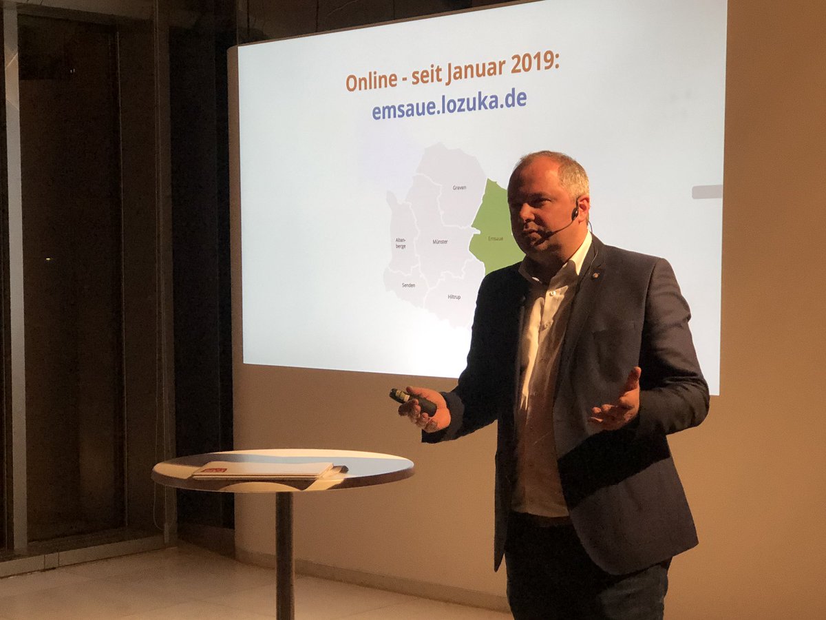 ‚Wir können Pakete mit Produkten von verschiedenen Einzelhändlern der Region online vermarkten und liefern‘ - Verkaufsschlager im Winter: 30 Kg Brennholz+Stück Käse+Flasche Wein. @EckelLozuka #Emsaue #12minme #12minMS