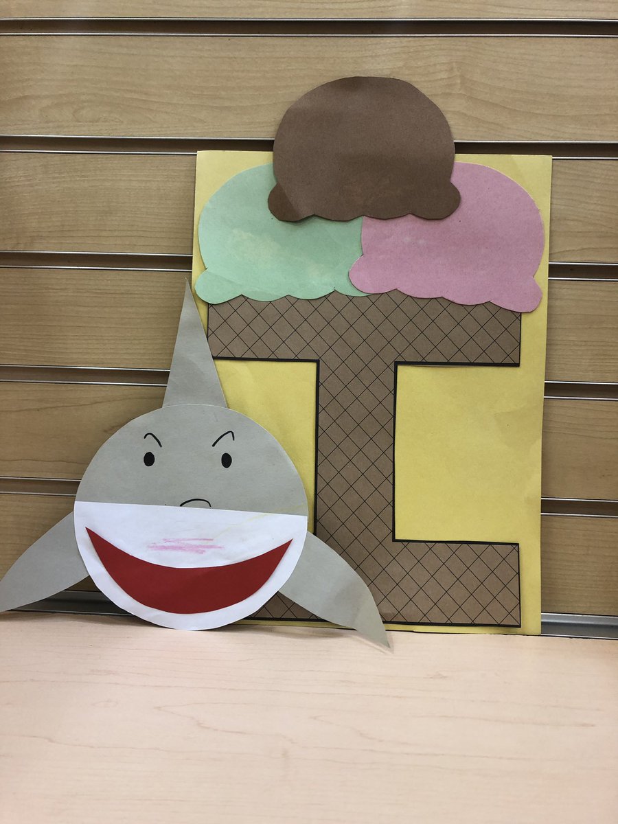 LibraryExpress's tweet image. #LibraryExpress is celebrating National Children&apos;s Craft Day with shark and ice cream crafts! Crafts will be available all day. #library #bookstore