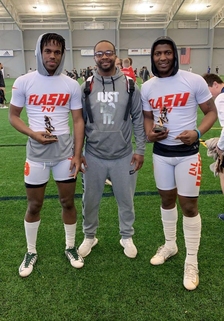 FlashFootb1's tweet photo. https://t.co/KpOA2x6Jeq