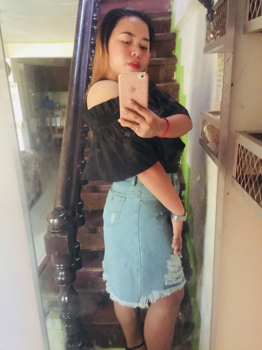 A N N E 👑🌻 tweet media