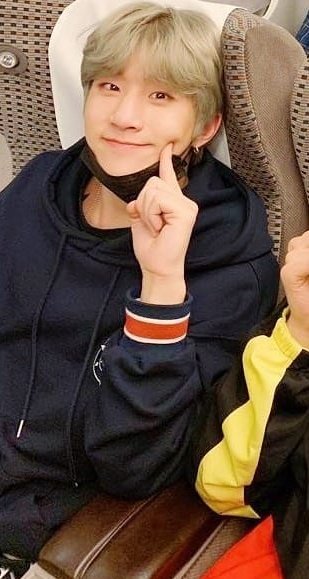 aurigaelnath's tweet photo. my cutie pie jinjinnim! my papah!!!! 💗💗💗💗 me love u 😘😘😘 happy birthday once again 💜🙏🏿
#ASTRO #AROHA #アストロ
#JINJIN #ジンジン
#HAPPYJINJINDAY
#봄에_피어난_나의별_진우야
#HappyJinJinDay #WeLoveYouAstro #WeLoveYouJinjin #ItsAllLightWithAstro https://t.co/q6sGhkVfiL