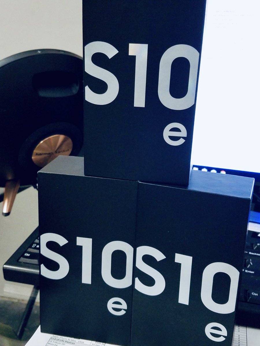 G3wirelessLLC's tweet photo. The Samsung Galaxy S10e is at Boost Mobile! Switch to Boost and get $150 off your brand new phone with your FB promo code! https://t.co/bqk0vm71z4