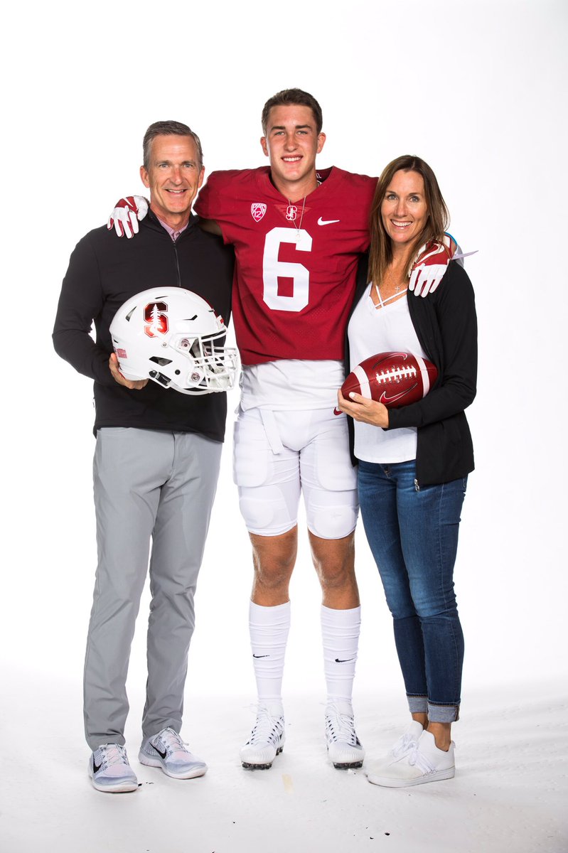 JohnHumphreys06's tweet image. STANFORD UNIVERSITY...

COMMITTED🌲🌲🌲

#CardClass20 #FearTheTree