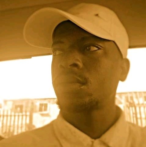 NgeniH's tweet photo. #NewProfilePic https://t.co/yNNvlURRQ9