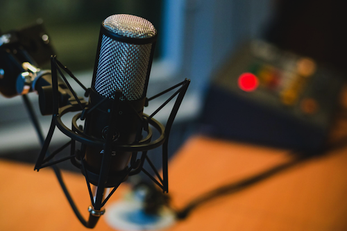 DropTrack's tweet photo. Check out our new article: 5 Ways to Pitch Your Music to DJs https://t.co/8KdstnfbfT #indiemusic #musicpromo #musicpromotion #Dj #Djs #Demosubmissions https://t.co/lLNi4qglth