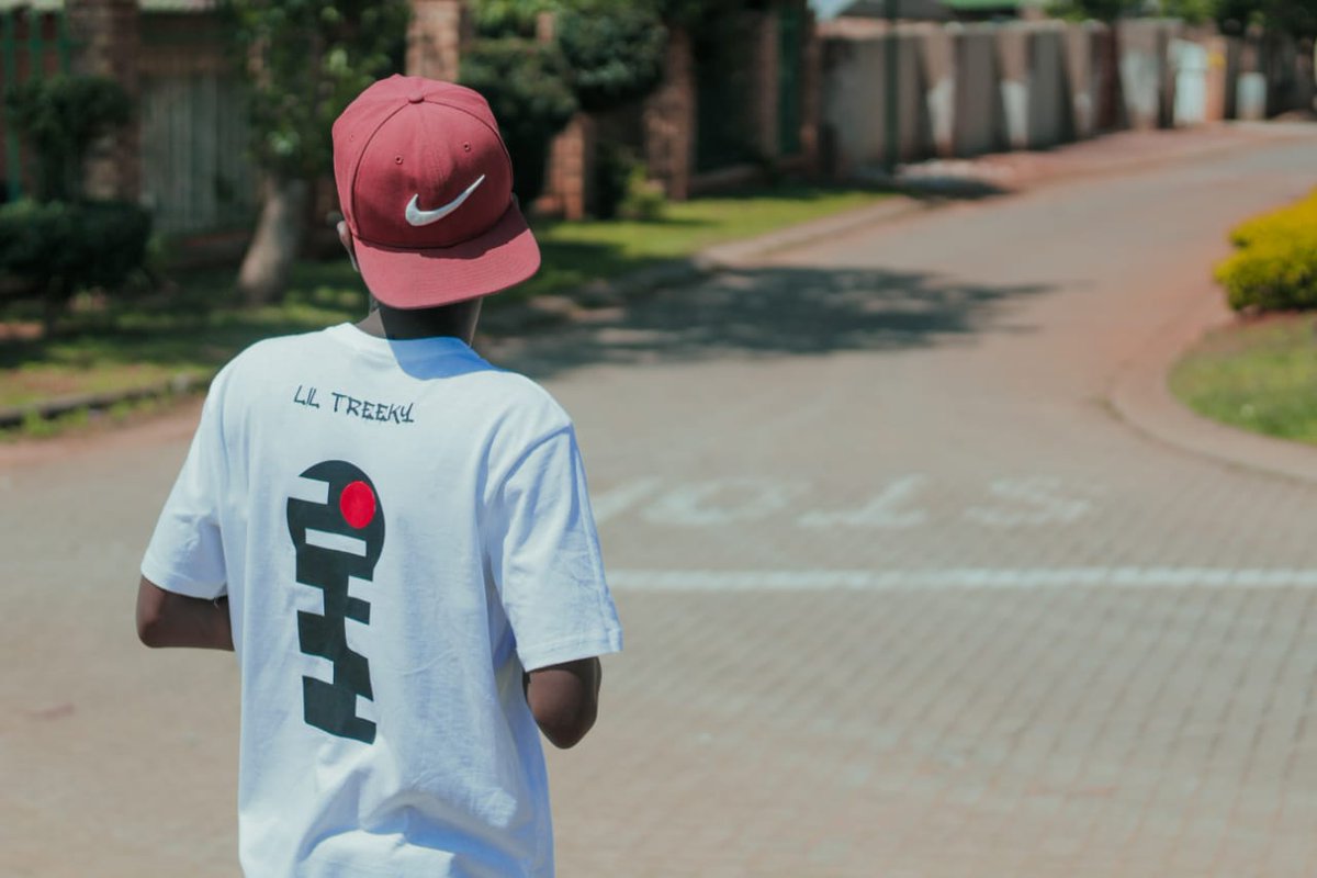 MoonGangEnt's tweet image. A musical genius.