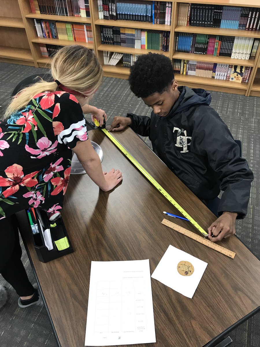 WEAREBCAS's tweet photo. BCAS students begin the Pi Day celebration by measuring circles. #bcssdpride #bestschoolyearever @DrCNagy @bcsssd https://t.co/BE8ZcfQJ4P