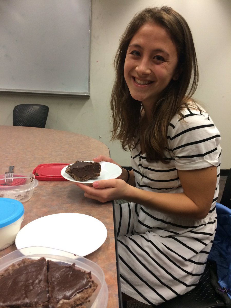 maren_loe's tweet image. On #PiDay 2015, my best friend and I made 3 pies: quiche, gluten-free apple, + French silk. It was 2 days before finals week (#quartersystem) &amp;amp; I studied so little that day and was very stressed out as a result, but remembering it always makes me smile. Happy Pi Day everyone! 🥧