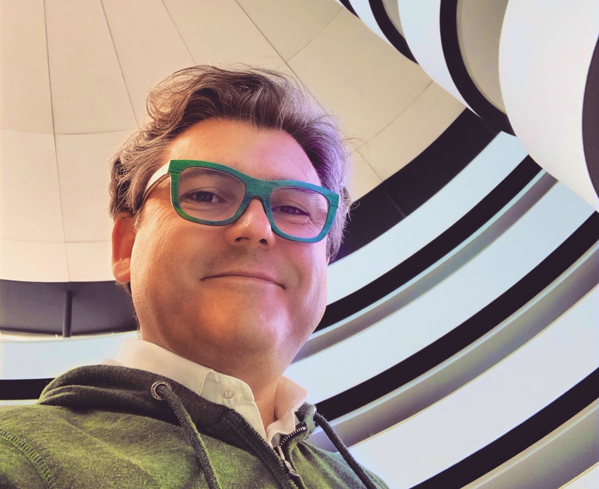 marcvidal's tweet image. Ya en Sevilla para hablar que es eso de hacer #reWorking 🚀