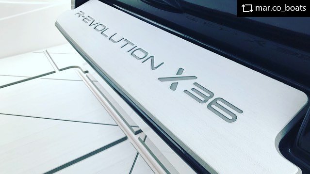 seadek's tweet image. SeaDek can handle all that power!
.#repost @mar.co_boats
Unique @seadek on R-E X36 #makeitunique #seadek #customseadek #genuineseadek #seadeked #marineflooring #nonskid #marcopassion #mercuryracing