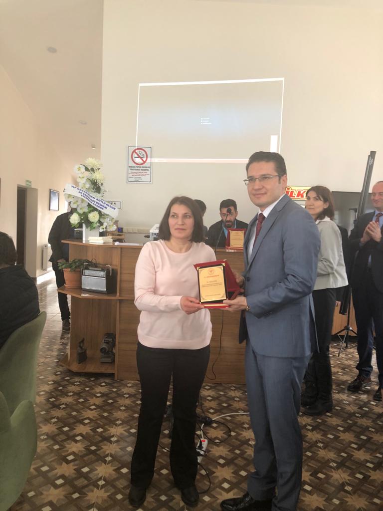 efkartepesi08's tweet photo. 14 Mart Tıp Bayramı dolayısıyla Efkar Tepesi İşletmemizde yemek verildi.  Bizler de Efkar Tepesi İşletmesi olarak, tüm sağlık çalışanlarının 14 Mart Tıp Bayramını kutlar sağlıklı ve başarılı ömürler dileriz... https://t.co/SUoN0YPokv