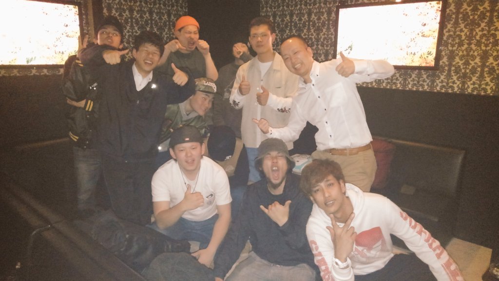 koopa0210's tweet photo. 蕨サイファーお疲れ様でした!!

参加してくれた方々に感謝っす。
色んな年代の人が来てくれて楽しかった。刺激をありがとう。
また遊びましょー!!

KOOPA .ootee. RAYVIE. 泣目. WADON. MC かず. little amon. DNL. No.1-Nyo. 煙突. w.i. takuya. touma

Next...4/11 https://t.co/gNUvD7ZmmJ
