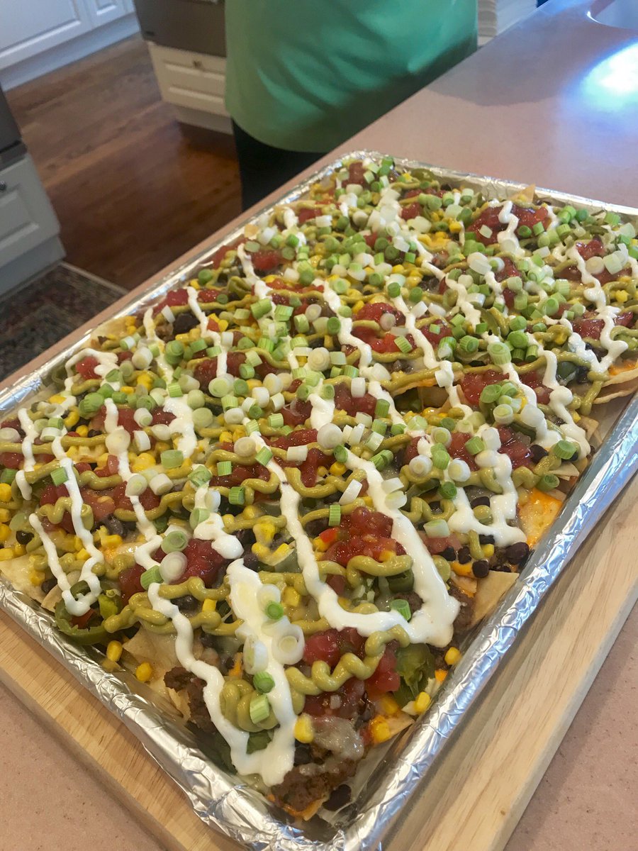 BrittanyWier's tweet photo. Do nachos count for #nationalpotatochipday?? Mel made her loaded sheet pan nachos. #KitchenEncounters 😋 https://t.co/NtkMZKqyux