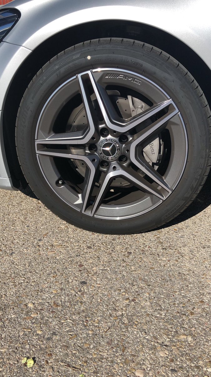 dribe_'s tweet photo. Lo que me gusta un buen frutero 🤗
MERCEDES - BENZ C 220 D ESTATE
#mercedes #mercedesbenz #mbestate #fruteromolamas #lifeoncars https://t.co/zvq4Xd0lzn