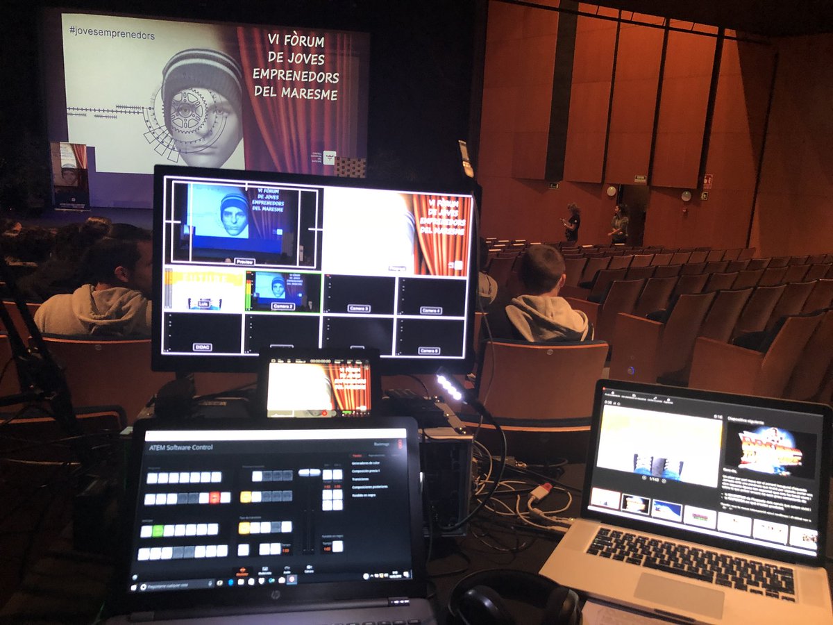 VIDVISUALGROUP's tweet photo. Hoy hemos realizado un evento con realización en directo a dos cámaras, proyección, presentacions en ppt, contenidos en video y la realización de las fotografias
#comunicacionaudiovisual
#events #realizacionaudiovisual #productoradevideo #jovesemprenesors #maresme #ccmaresme https://t.co/tENlISLRse