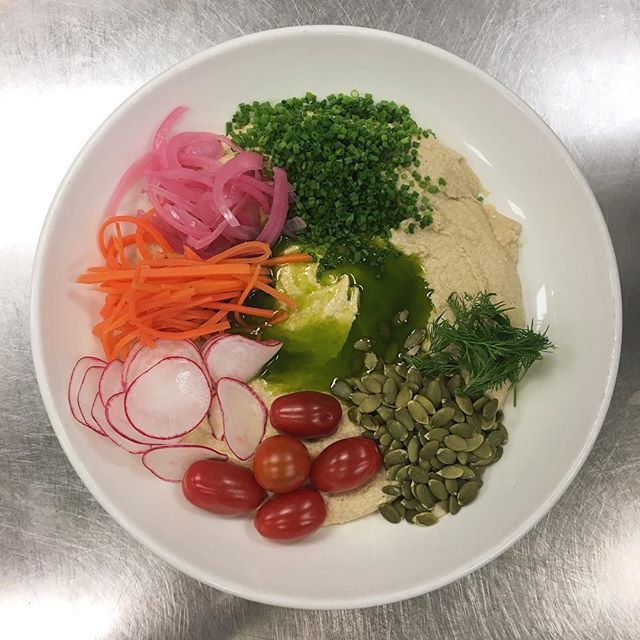 Seasonal Dip: Creamy Chickpea Hummus with Flatbread

This fan favourite has everything — we just had to bring it back! Topped with pickled onions, toasted pumpkins seeds, fresh dill, and more! ift.tt/2XXeSCx