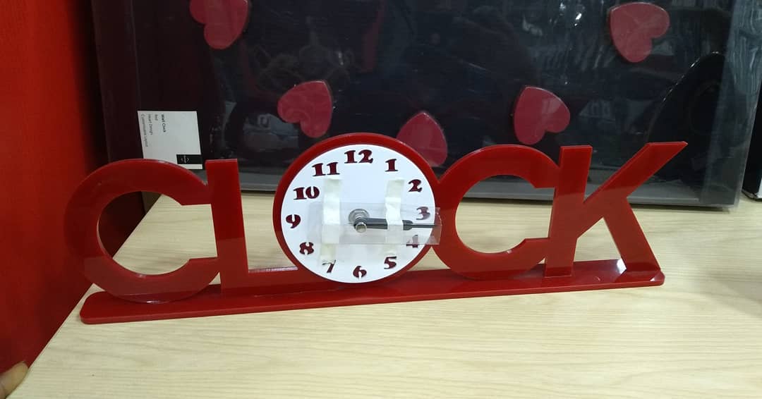 HomelyNigeria's tweet image. CLEARANCE SALE!!!
Former price is N8,300 now N4,980
Make sure time doesn't pass you by with our stylish and practical Premier table clock.
Visit homelyng.com to choose from our range of table clocks.
#tableclock #clock #time #premier #sales #clearance #affordable #home