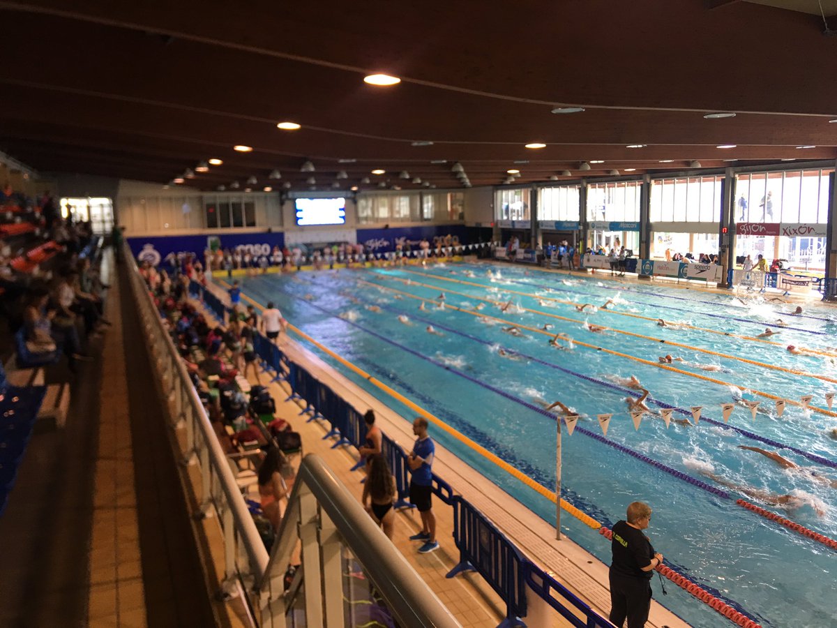 CDnatacionUS's tweet photo. En 25 minutos nuestros nadadores comenzarán su participación en el Campeonato de España de Natación que se celebra estos días en Gijón. #VamosUS https://t.co/BitXpVdJVZ