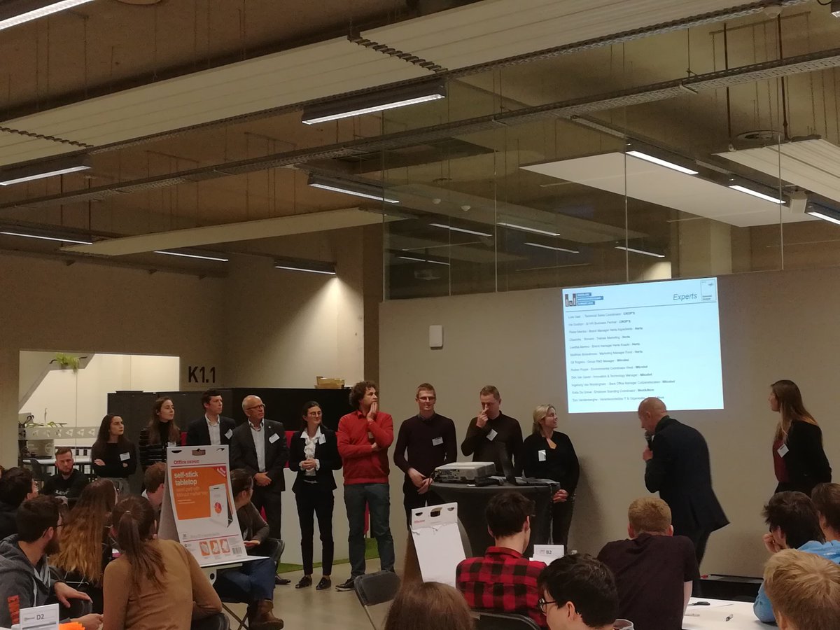 Bijna 100 gemotiveerde, Vlaamse studenten breken vandaag in interdisciplinaire teams hun hoofd over diverse uitdagingen van 4 bekende voedingsbedrijven. #Herta #Crop's #Milcobel #Meat&amp;More <a href="/vlajovzw/">Vlajo</a> <a href="/POMWVL/">POM West-Vlaanderen</a> <a href="/AlimentoGroupe/">Alimento Groupe</a> <a href="/fevia_be/">Fevia</a>