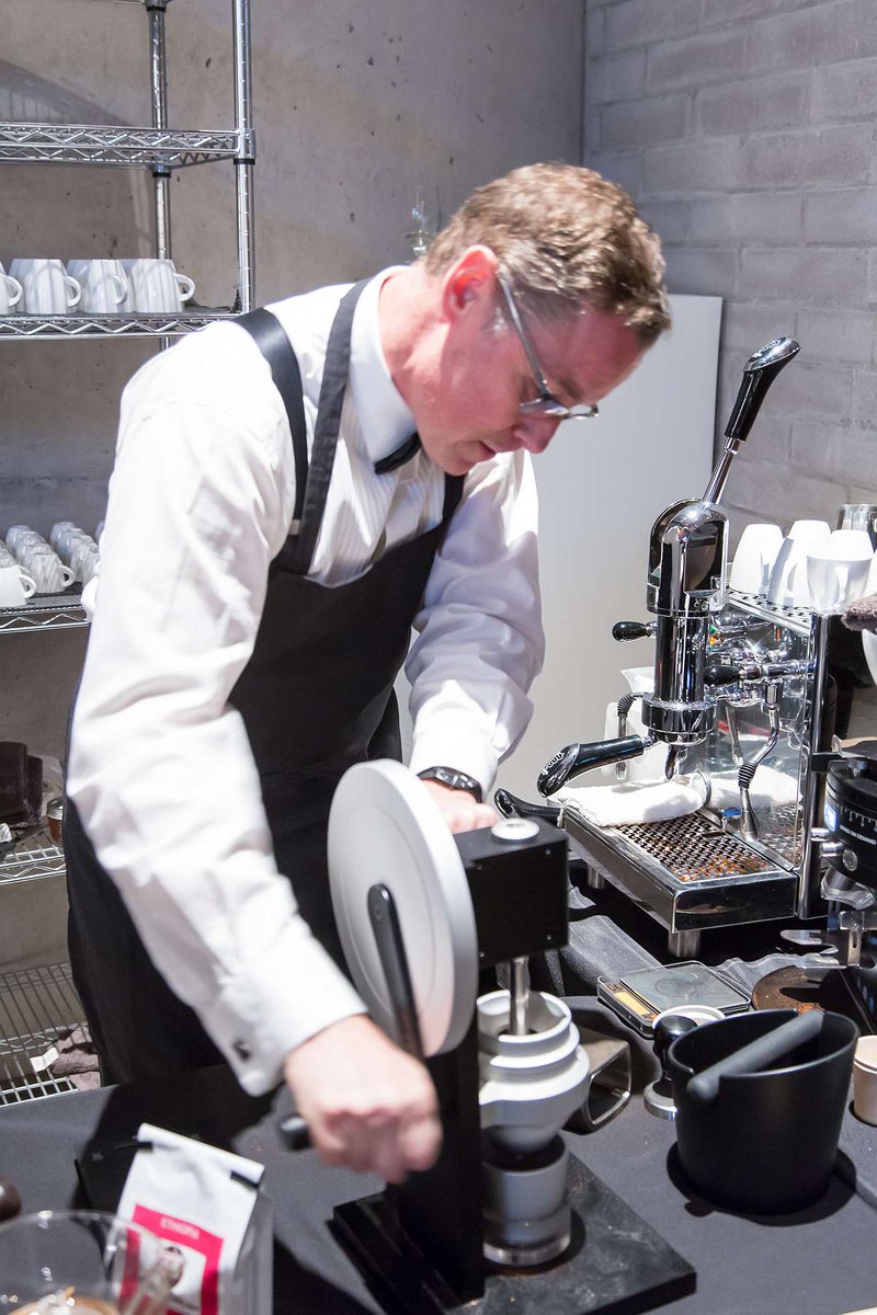 Canadian Clay & Glass Gallery tweet media