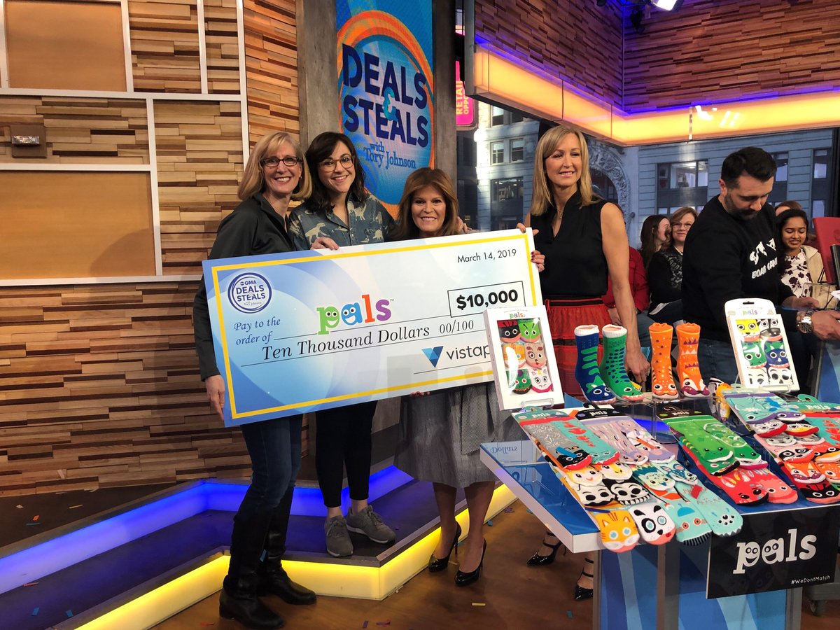 Vistaprint's tweet photo. Vistaprint is excited to team up with @toryjohnson and @GMA to surprise @PalsSocks with $10,000 -- helping this small business continue on with their big mission. #GMA #PalsSocks #Vistaprint #OwnTheNow https://t.co/3ai865iuH0