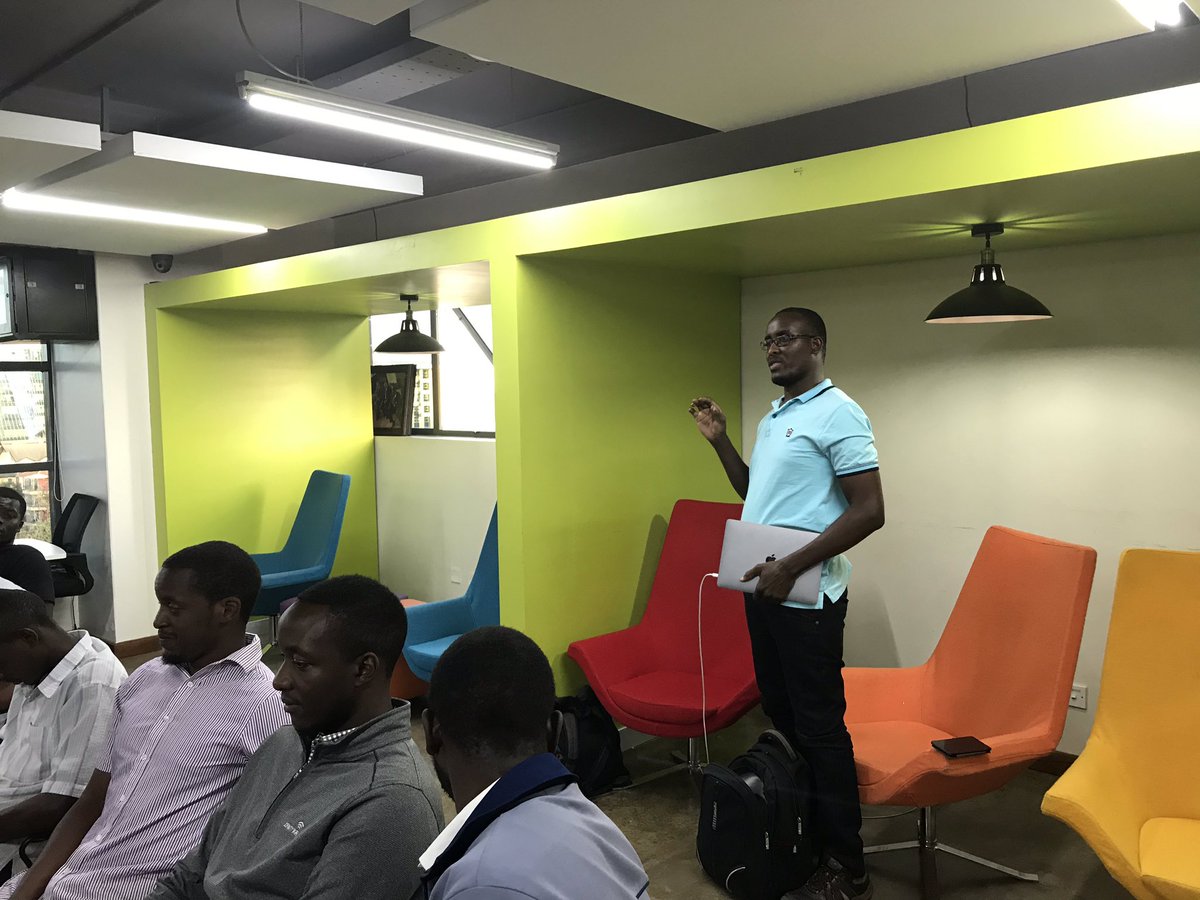 NairubyKE's tweet photo. #RubyThursdays #Nairuby #meetup #opensource #ruby @gathitu from @zegetech presenting Web Design for #developers https://t.co/LAis9rzsFS