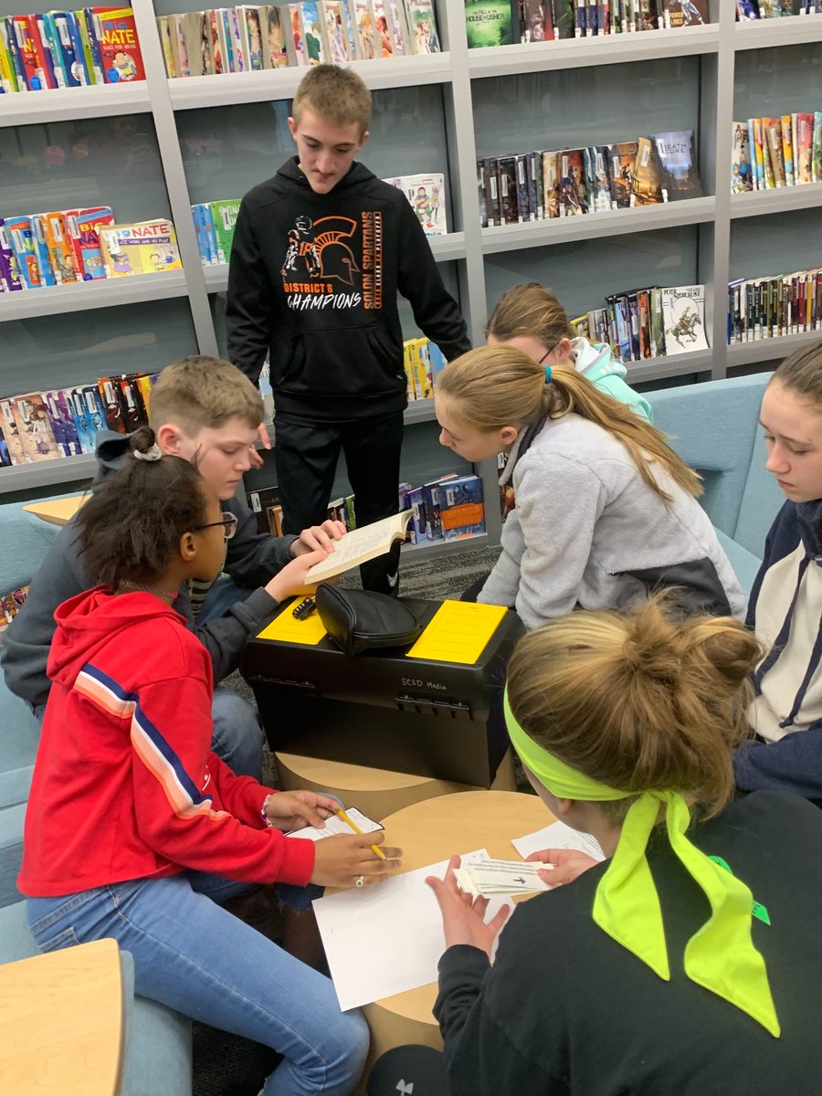 andrealea18's tweet photo. Fun with breakout boxes in language arts today! Thanks for your help @julsmithjulie @MirandaKral #breakoutedu https://t.co/8Nt4glHoIl