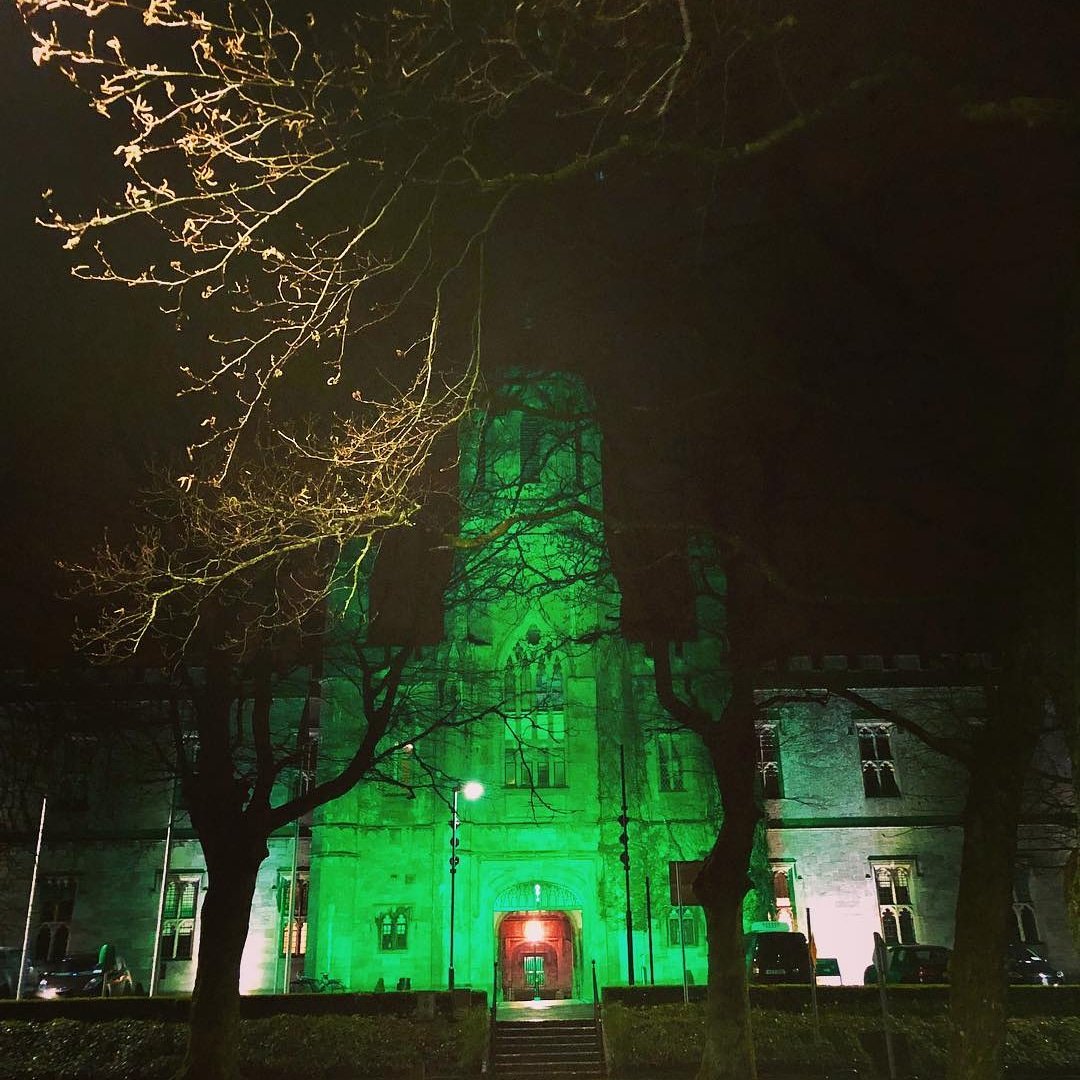 We're already gearing up to #turngreen for #StPatricksDay in #Galway! The guys over at NUIG have applied a green glow on the beautiful Quadrangle building! Thanks to Michele Connolly for the cool snap! 😎😍🇮🇪 #Green #PaddysDay #Shamrock #StPatrick #NUIG #Ireland #VisitGalway