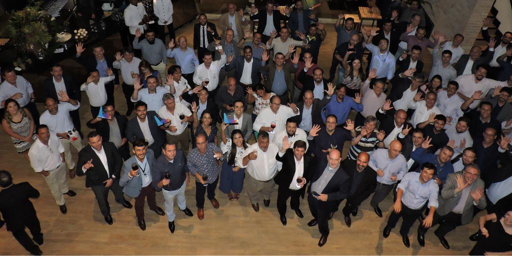 CommScope's tweet image. In this blog, Elayne Martins highlights our recent partner kick off in Brazil. ow.ly/eMBU30o2do5 #PartnerPRO #partner
