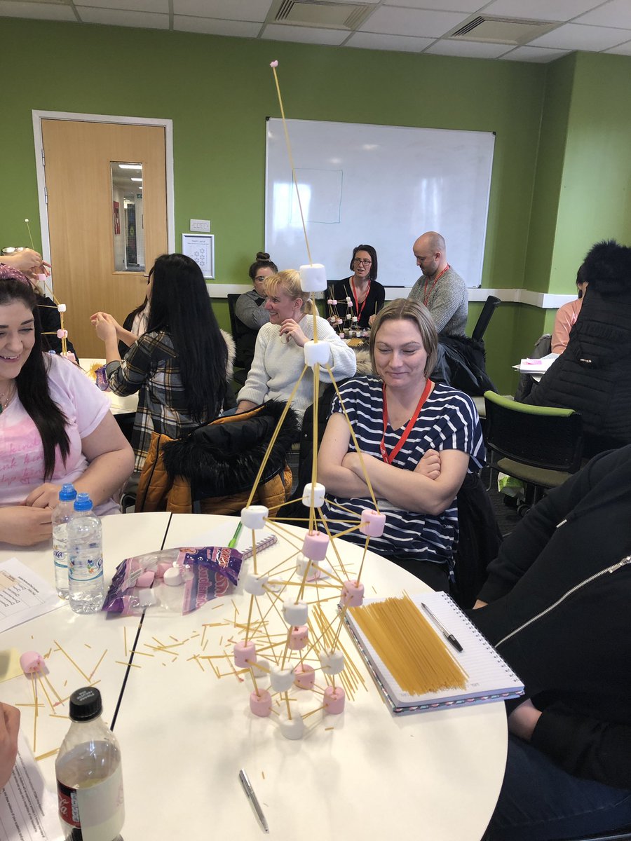 happychic2000's tweet image. Self-awareness, Self-assessment and Teamwork Session #assistantpractitioner @UCLanHealth