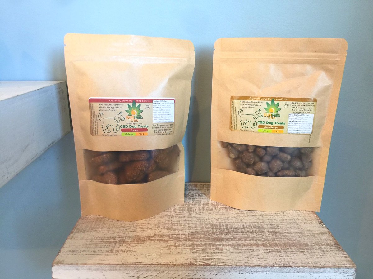 These treats are filled with terpene rich CBD!! It has helped relief pain from some dogs 🐶  Tag your dog-lover friend below👇🏻 👇🏻 👇🏻 
.
.
.
#CBD CBDOil #LakeOconee #DogLover #AllNatural