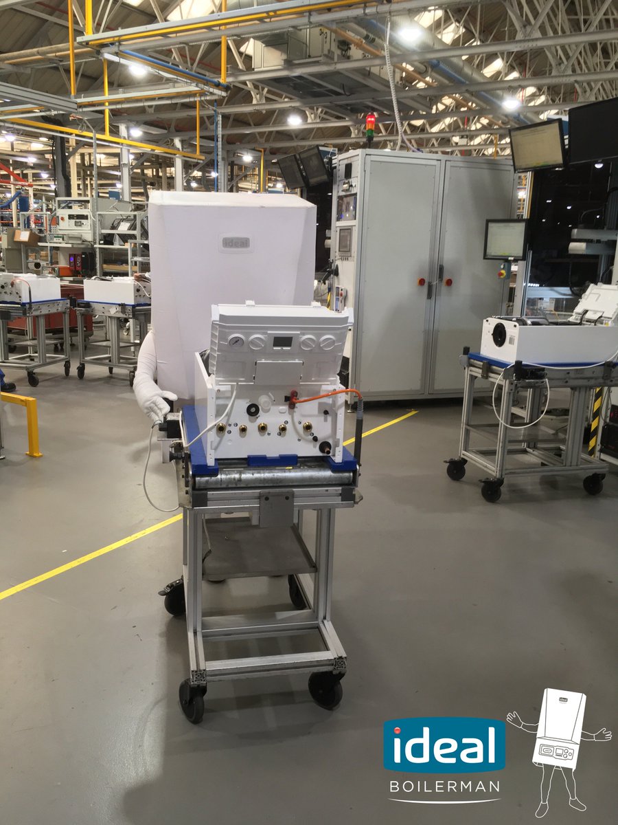 IdealBoilerMan's tweet photo. #ThrowbackThursday to my factory tour. Did you know 200 checks are made on each Vogue and Logic boiler?
#NoFaultForward #Boiler https://t.co/9tTZ6Tm2j7