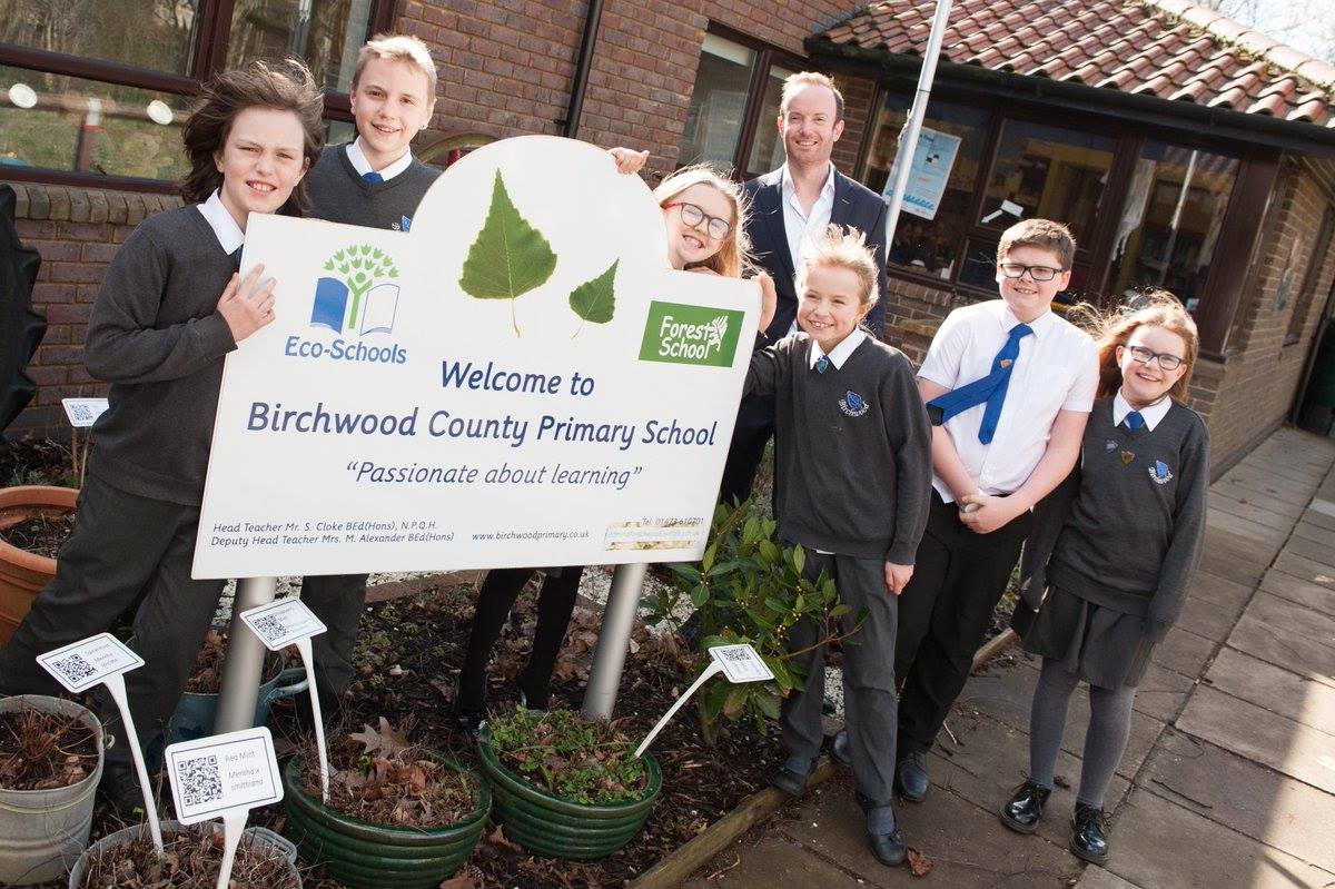 Searching for Suffolk’s environmental superstars! The Creating the Greenest County awards are back! Nominations are now open for individuals, businesses, communities, schools and voluntary organisations to be celebrated for the environmental work they do fal.cn/iIB6