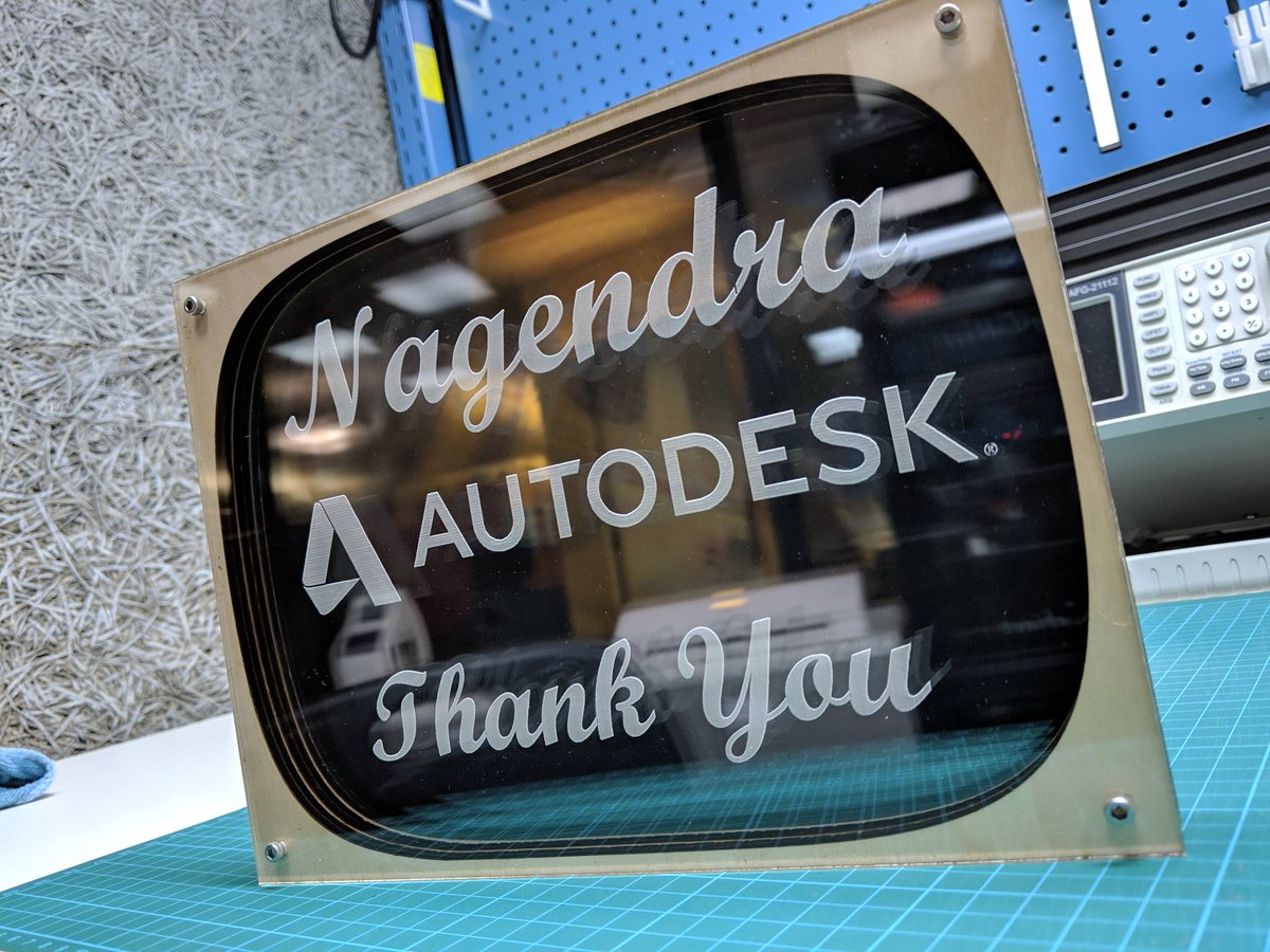 owais_zahid's tweet image. We bid farewell to our good friend n mentor today @onlynagendra ... we did it in #Autodesk style. Ben n Co. created a memento from scratch with at #MakerStudio engraved with messages from the crew.
#LifeAtAutodesk #Godspeed
