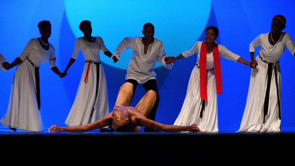 NDTCJAMAICA's tweet photo. Spend your Easter Sunday morning with us. SAVE THE DATE • Sunday, April 21, 2019 • *MORNING OF MOVEMENT AND MUSIC* | Little Theatre | 6:00 a.m. |

Stuart Reeves Photography

_________________
#38thMorningofMovementandMusic #MMM2019 #NDTCon #NDTC57 #NDTCdancers #NDTCsingers https://t.co/gnGVGmXjgy
