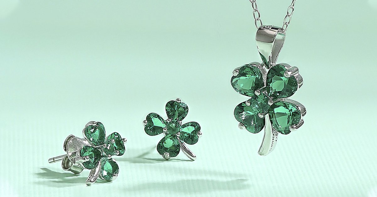Get in the #StPatricksDay spirit with these festive clover #earrings and #pendant! ⁣
🍀🛍️ bit.ly/Shamrock-Weekl…