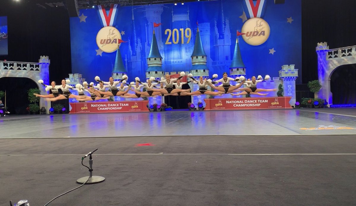 emhutch__'s tweet photo. # 1.  I am a #thankfultiger to be a member of the number one dance team in Arkansas. The Golden Tamers are passionate, strong, talented, 2x State Champs, and Nationally ranked finalists! We made history! @BHStigerdancers @BHSPostGrad https://t.co/4UtuHQEI0u