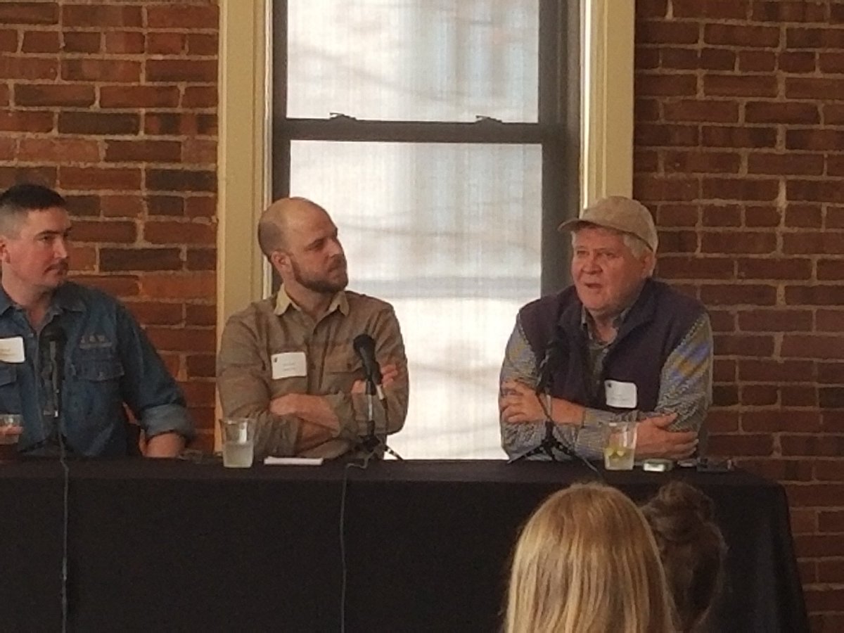 lizziestelk's tweet photo. David Miller @iroquois_valley You're sitting on a monster opportunity that will run for generations. The pendulum swung too far in dead soil monoculture, now it's swinging back. It's all about health -economics, sure - but about your health, children's health
@ReGenerateIL Summit https://t.co/oDU1nNvKA6