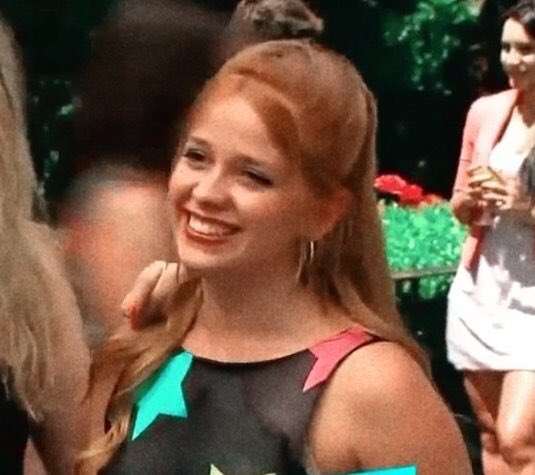 UnAmorllamadoAJ's tweet photo. Hoy hace tres años que entraste en mi vida... hace tres años que conocí Jim, la chica que me enseñó tanto, que me mostró el valor de la amistad y a luchar por mis sueños siempre con una sonrisa
Gracias por compartir su talento y dar Vida a Jim.. gracias por tanto @anajaramartinez https://t.co/qZa6g7yPpz