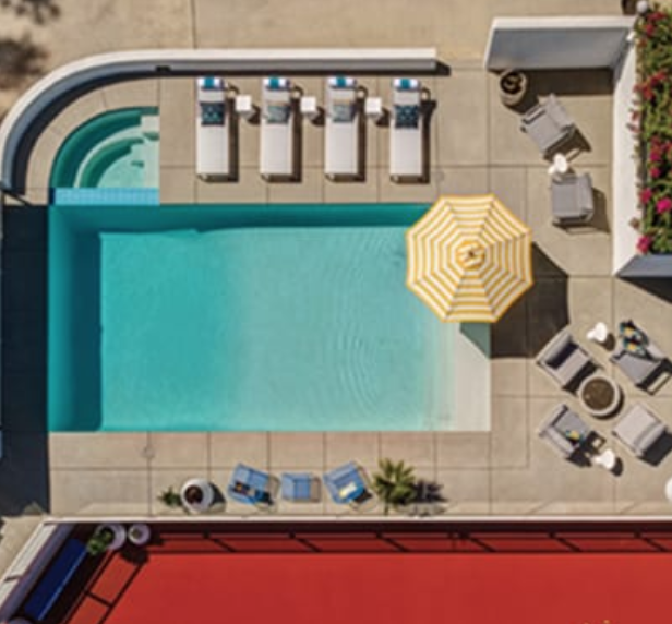 Aluminaire's tweet photo. A Fresh Look: Drone Captures 5 Outdoor Nirvanas in #PalmSprings https://t.co/EAtvozFKo9 via @palmspringslife #architecture #throwback https://t.co/mufSSg0Qns